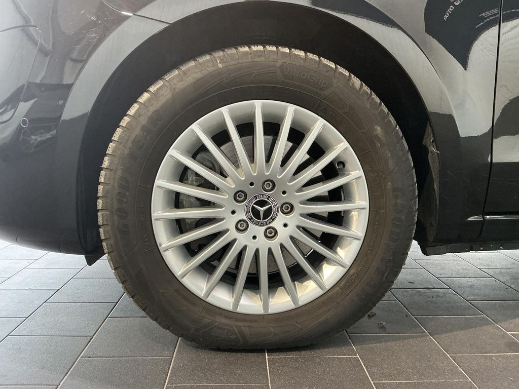Mercedes-Benz EQV 2024