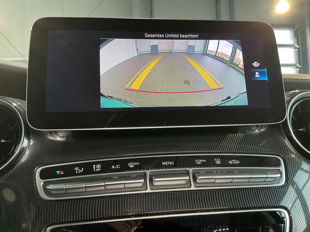 Mercedes-Benz EQV 2024