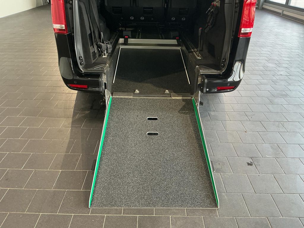 Mercedes-Benz EQV 2024