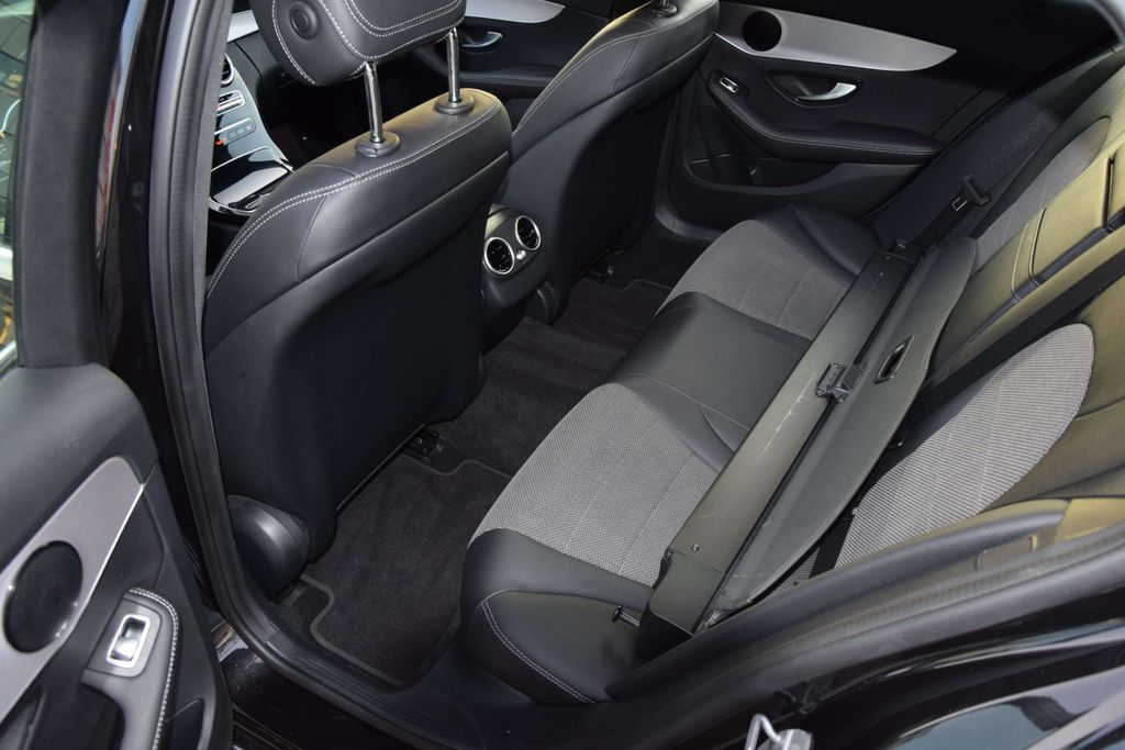 Mercedes-Benz C 180 2021