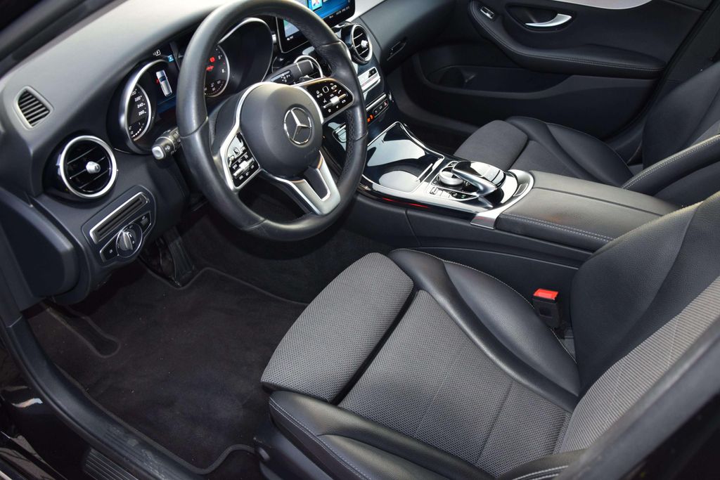 Mercedes-Benz C 180 2021