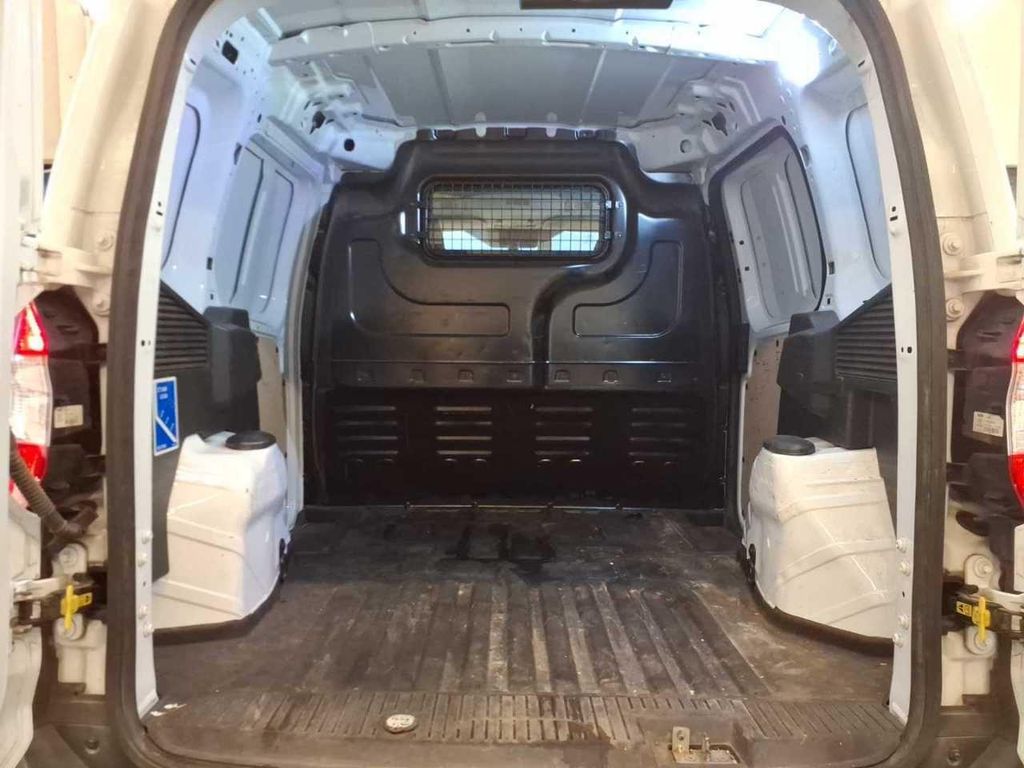 Ford Transit Courier 2020