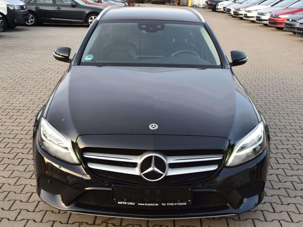 Mercedes-Benz C 180 2021