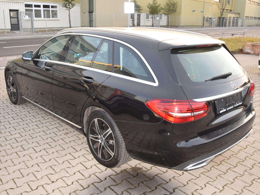 Mercedes-Benz C 180 2021
