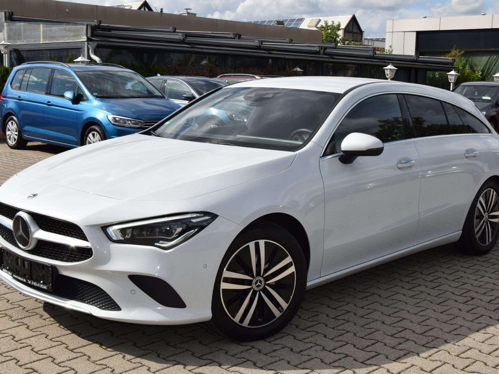 Mercedes-Benz CLA 200 2021