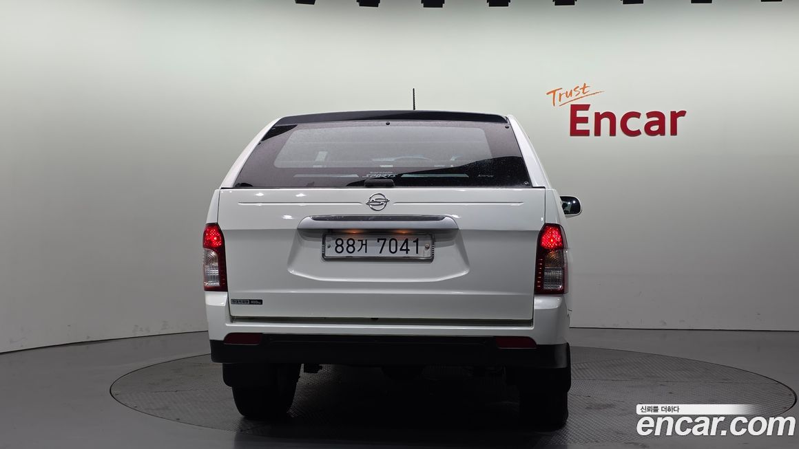 KG_Mobility_Ssangyong KORANDO 2012