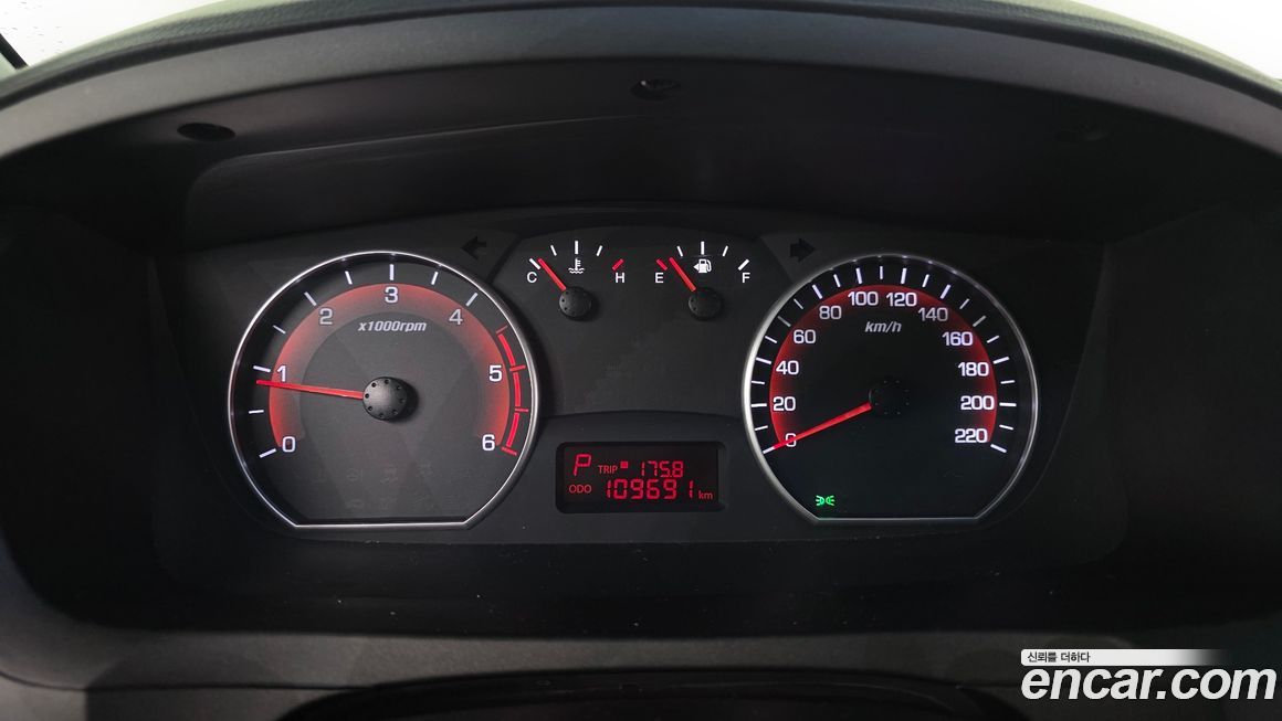 KG_Mobility_Ssangyong KORANDO 2012