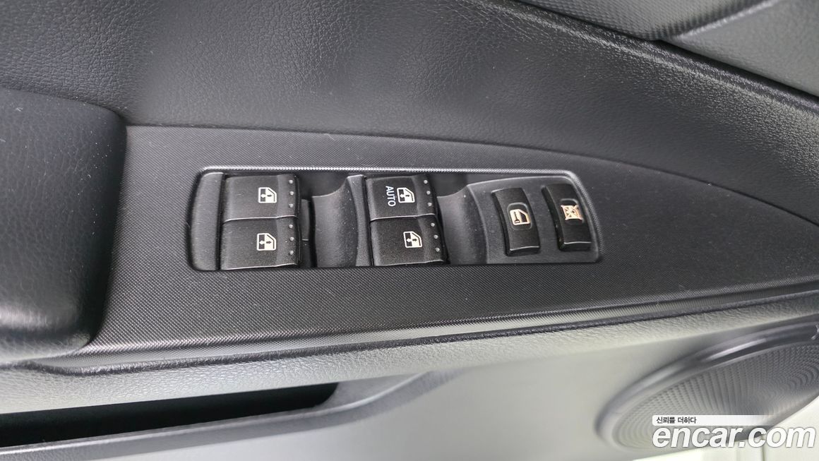 KG_Mobility_Ssangyong KORANDO 2012