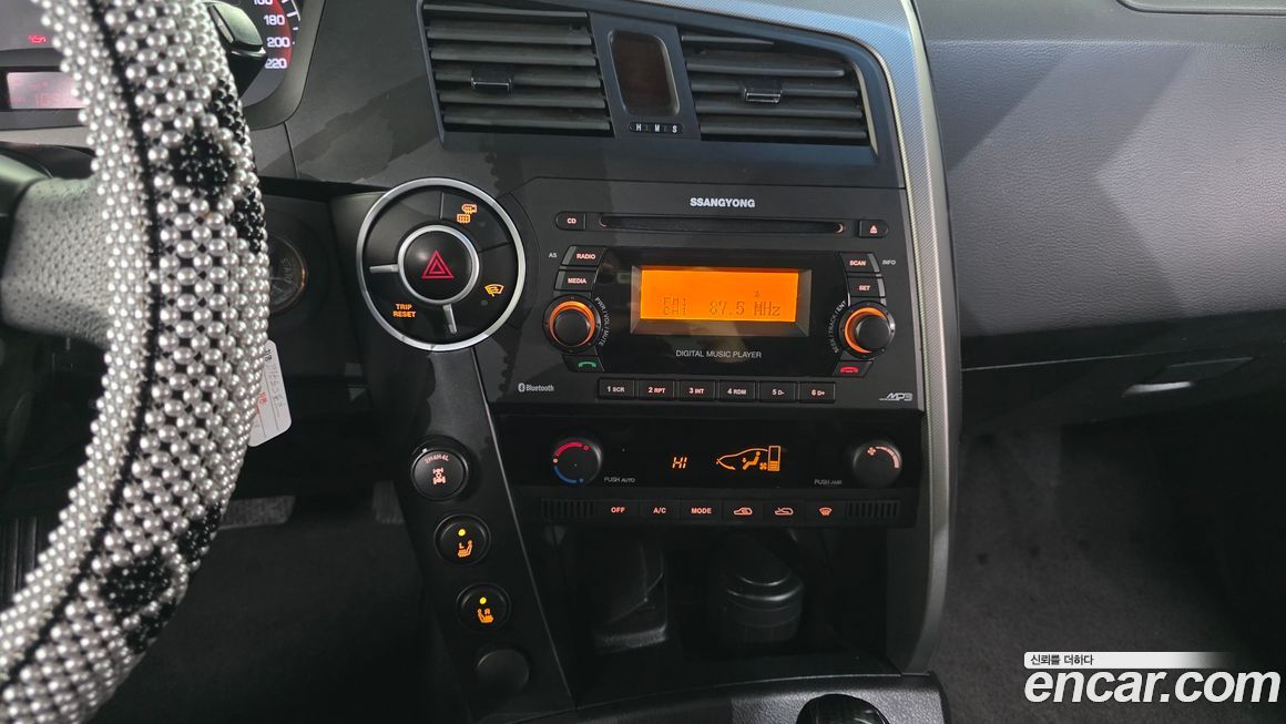 KG_Mobility_Ssangyong KORANDO 2012