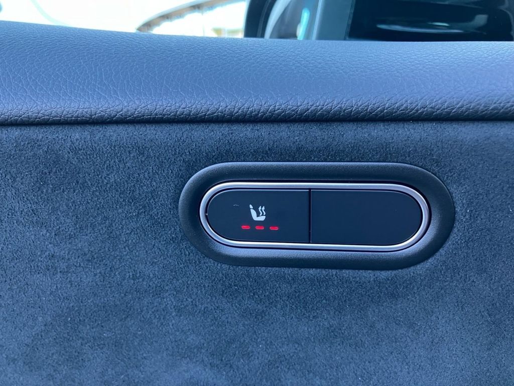 Mercedes-Benz A 200 2025