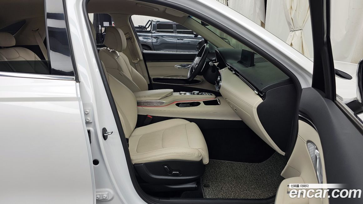 Genesis GV70 2021