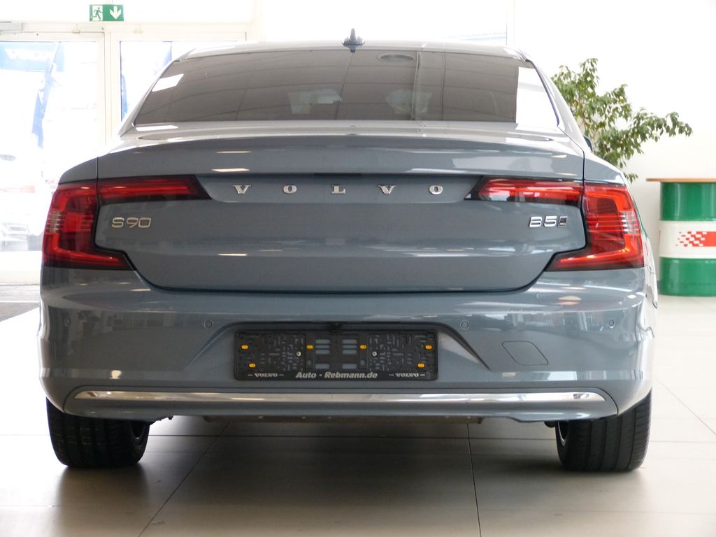 Volvo S90 2022