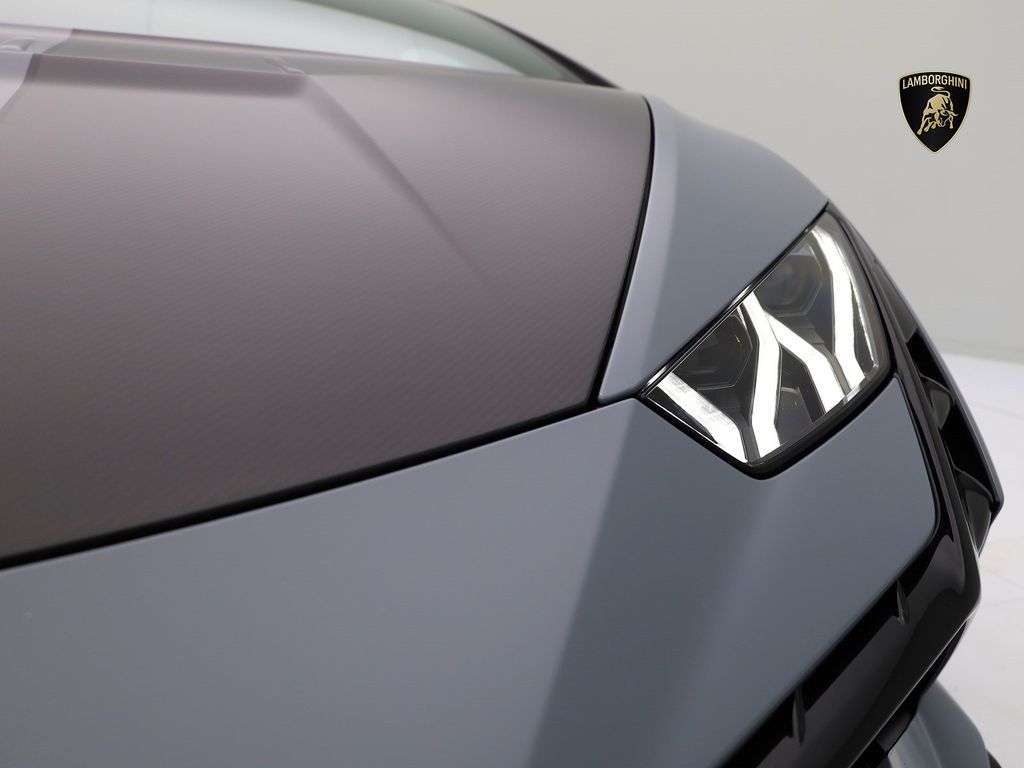 Lamborghini Huracán 2024