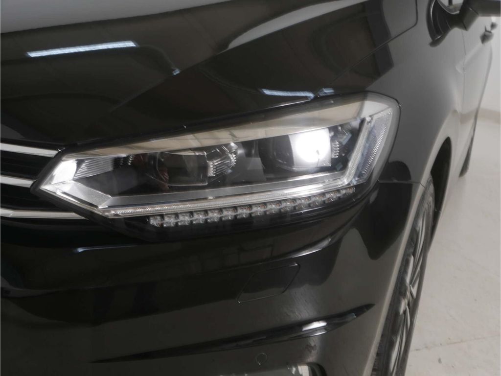 Volkswagen Touran 2025