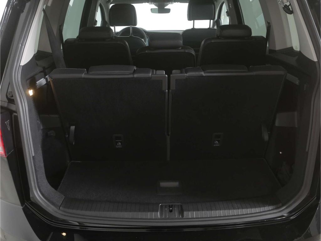 Volkswagen Touran 2025