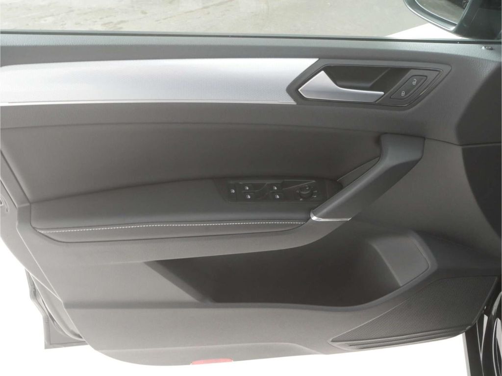 Volkswagen Touran 2025