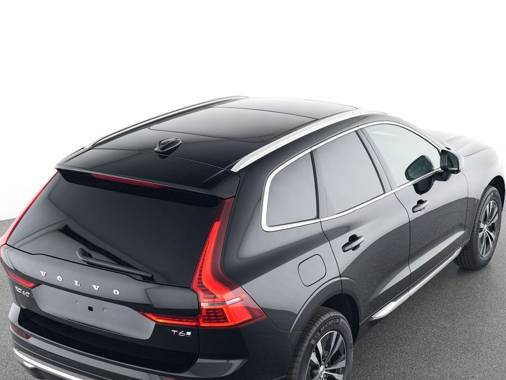 Volvo XC60 2025