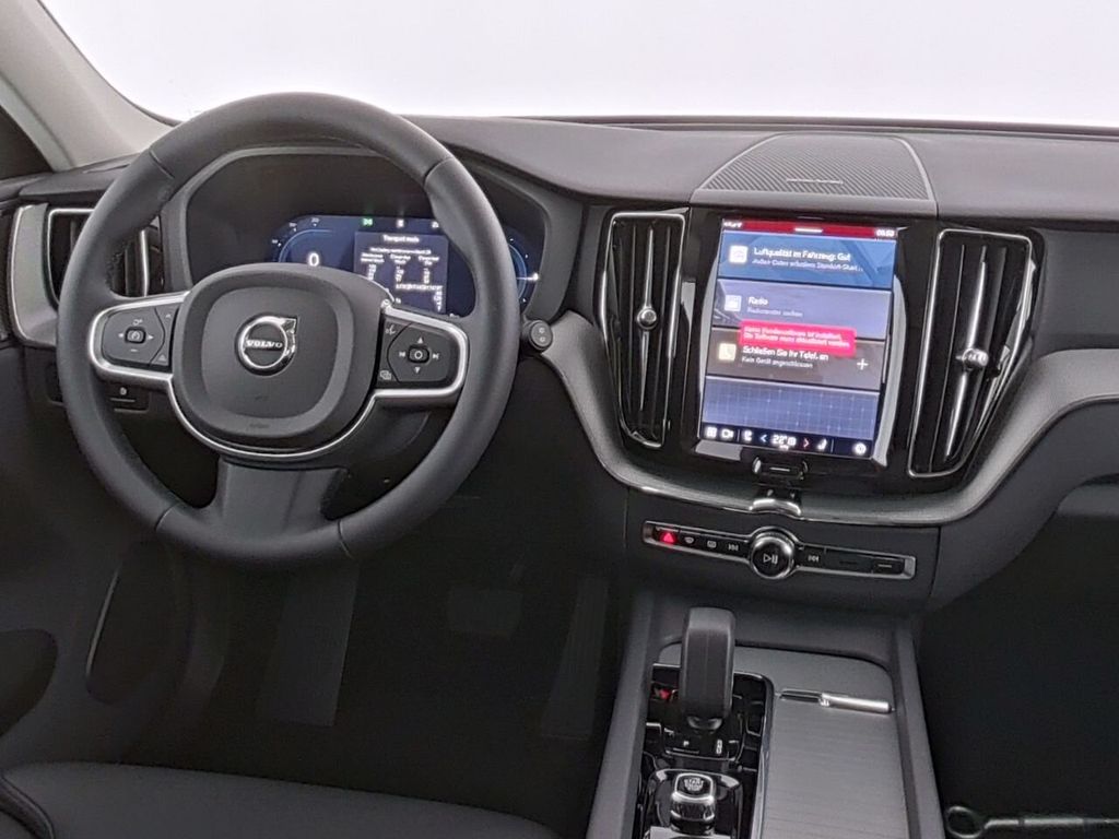 Volvo XC60 2025