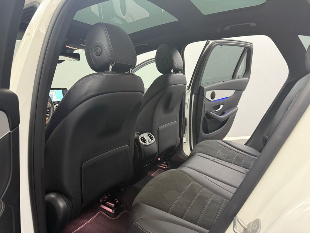 Mercedes-Benz GLC 300 2020