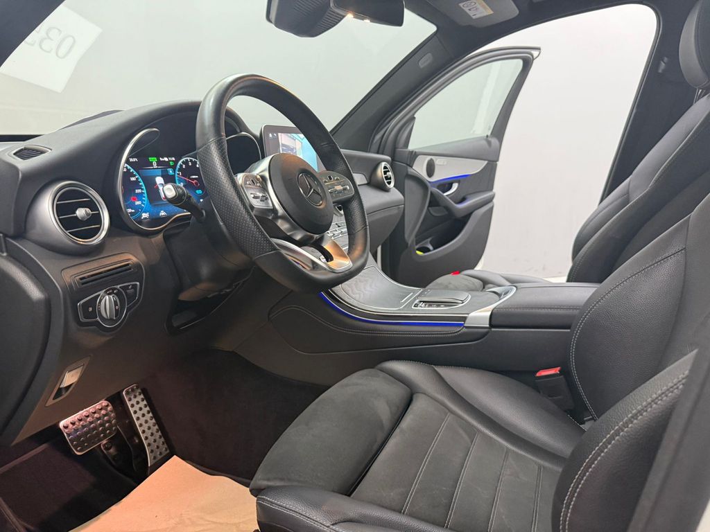 Mercedes-Benz GLC 300 2020