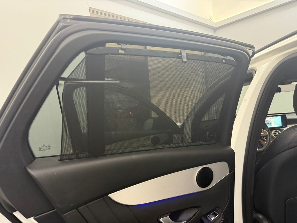 Mercedes-Benz GLC 300 2020