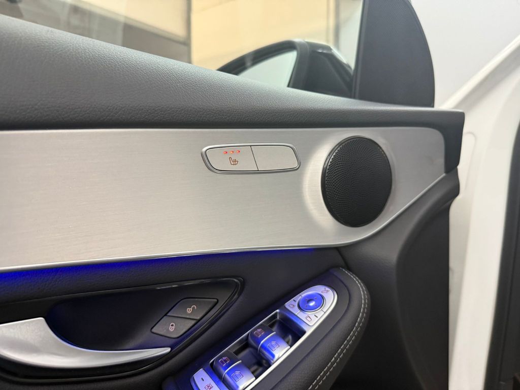 Mercedes-Benz GLC 300 2020