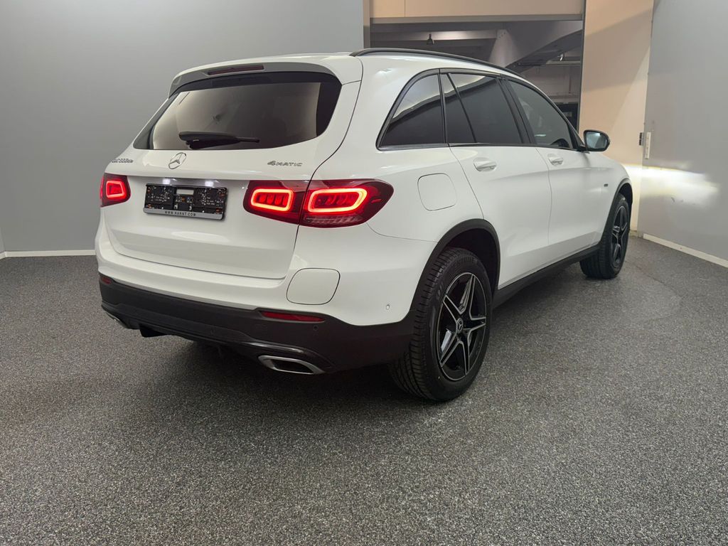 Mercedes-Benz GLC 300 2020
