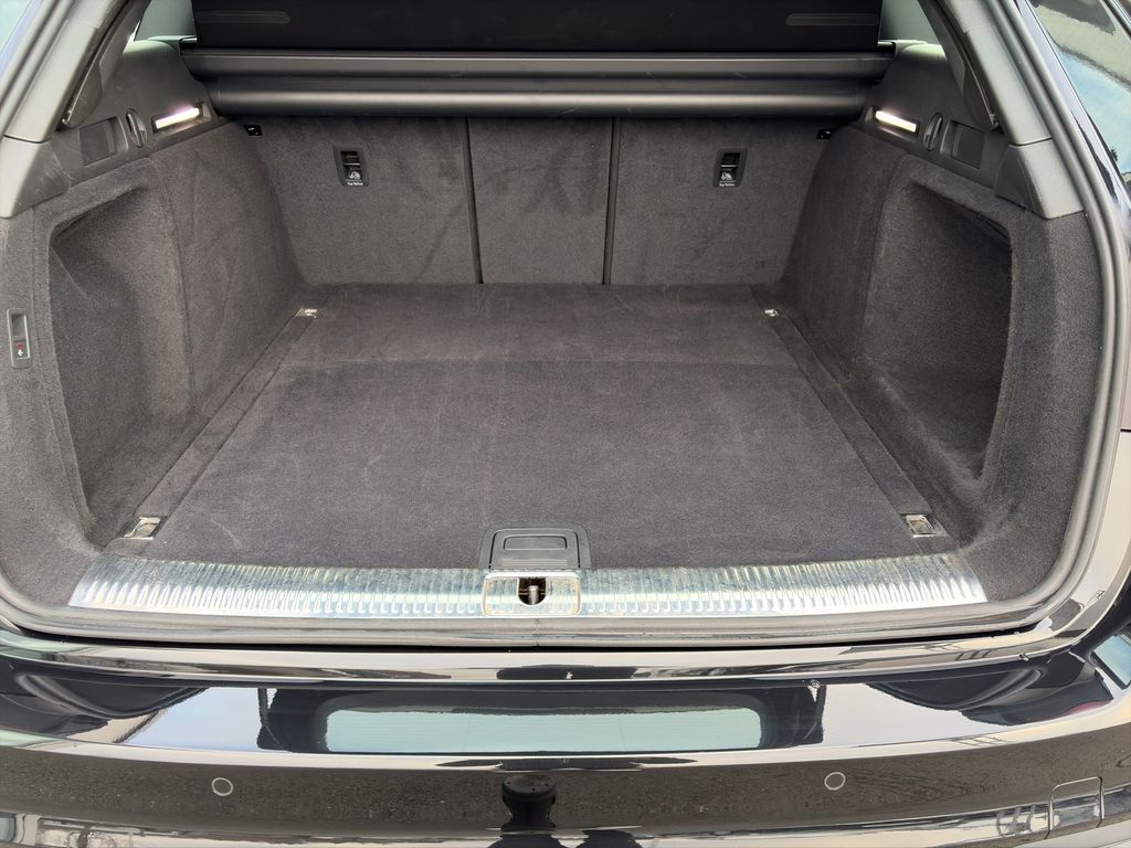 Audi A4 2021