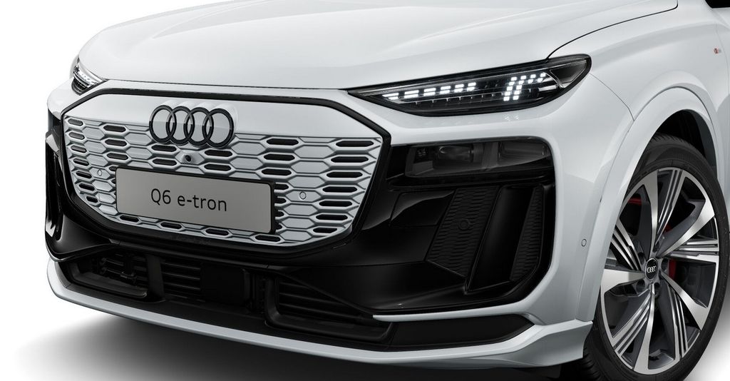 Audi Q6 e-tron 2025