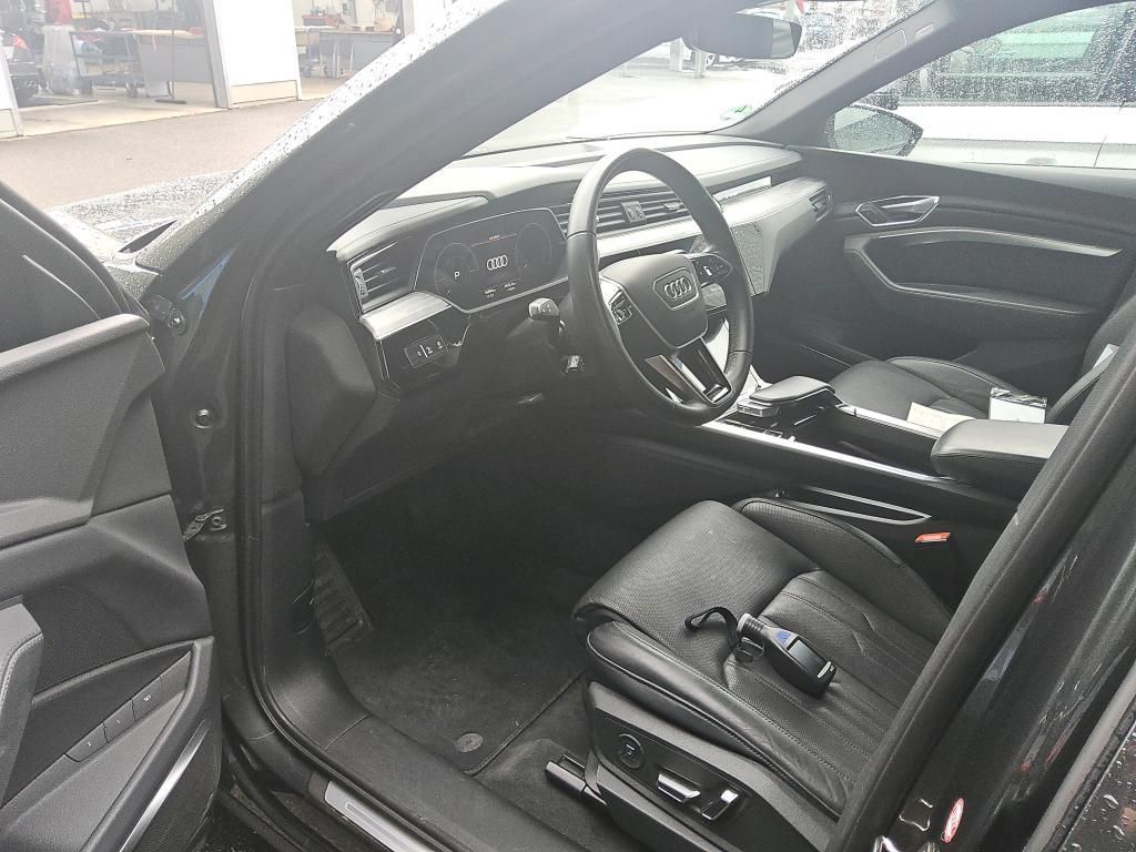 Audi e-tron 2022