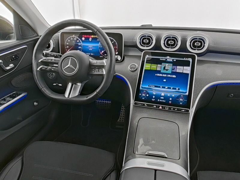 Mercedes-Benz C 200 2024