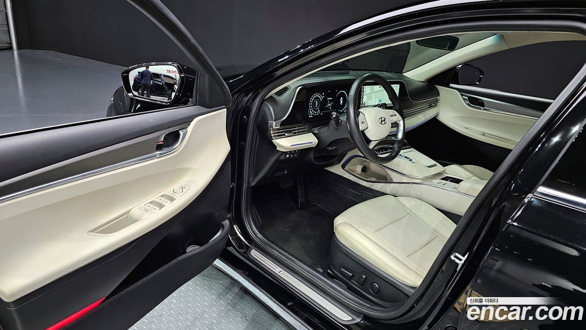 Hyundai Grandeur 2022