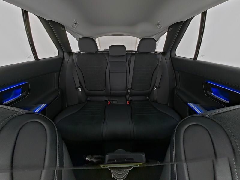 Mercedes-Benz C 200 2024