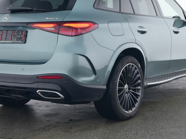 Mercedes-Benz GLC 300 2025