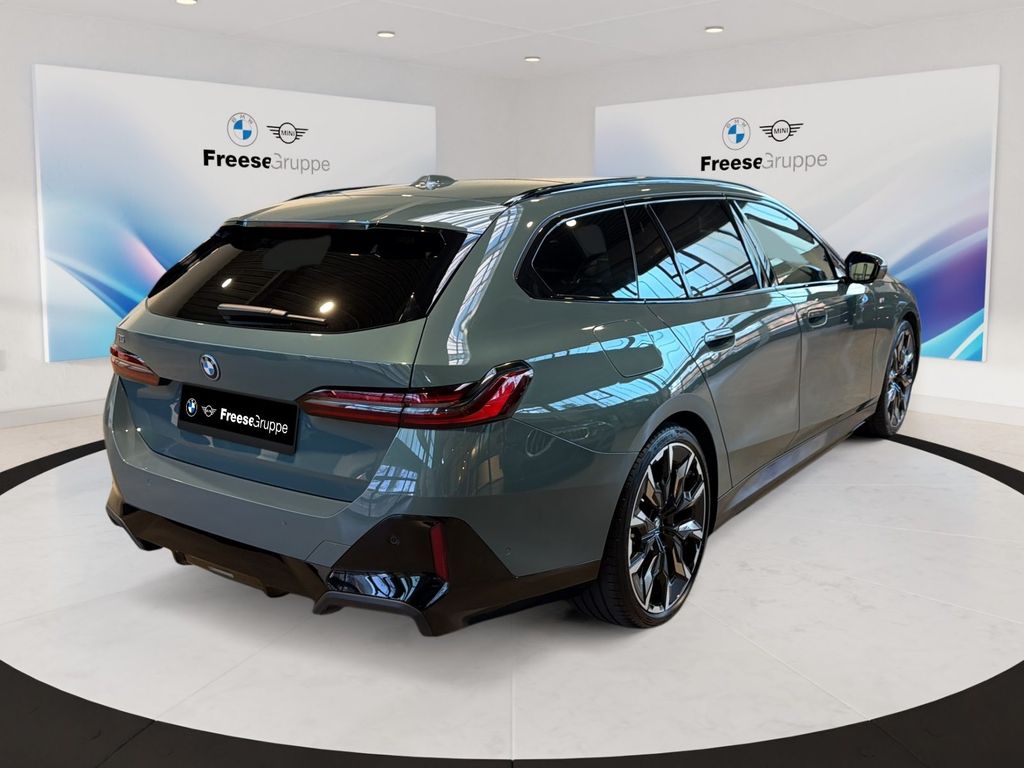 BMW i5 2025