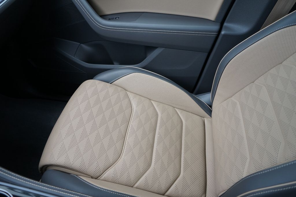 Volkswagen Touareg 2024