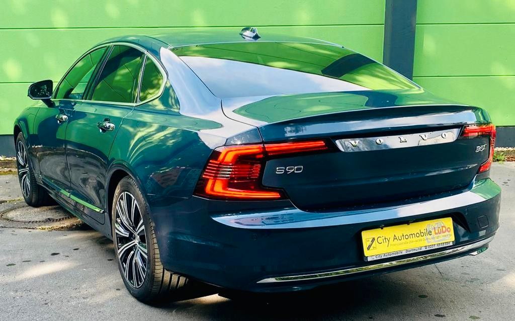 Volvo S90 2022
