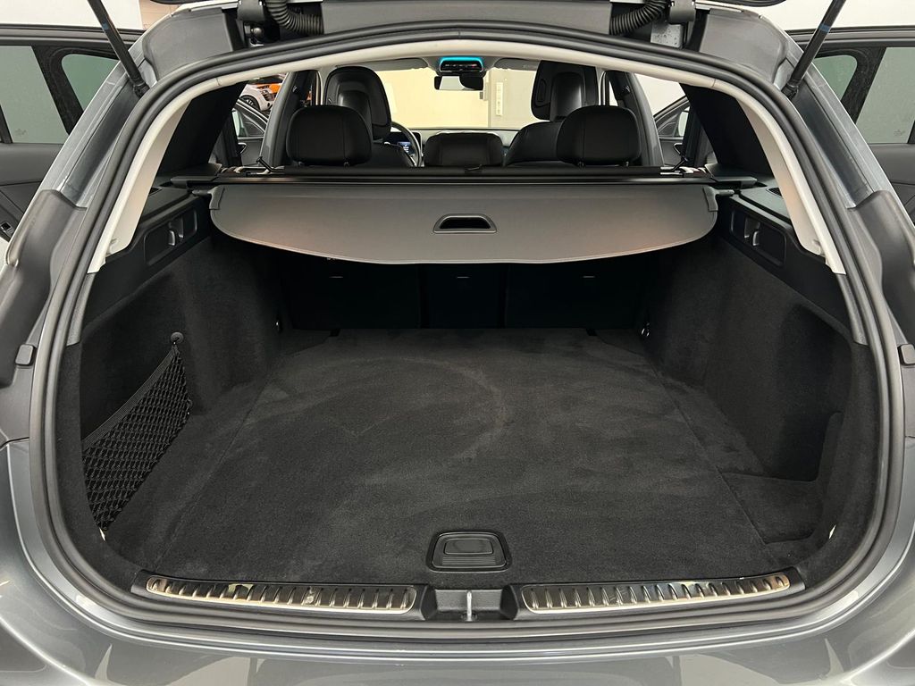 Mercedes-Benz C 220 2023