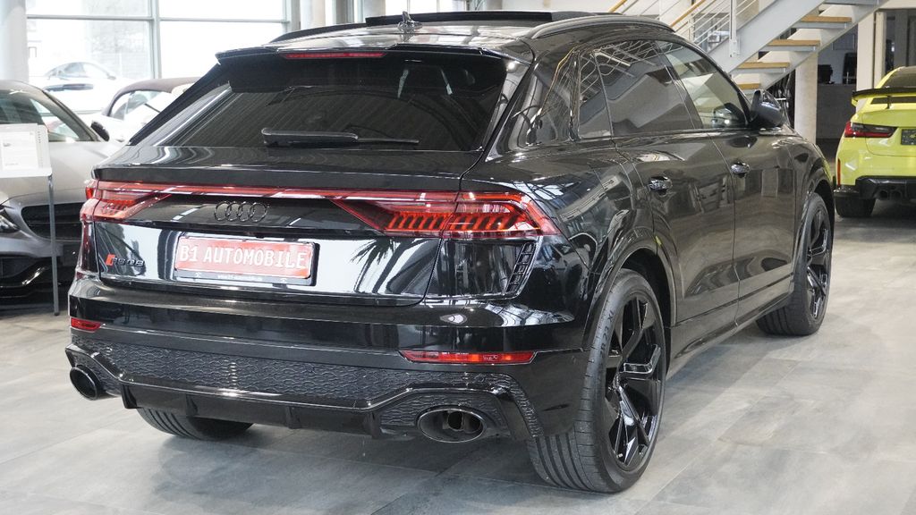 Audi RSQ8 2022