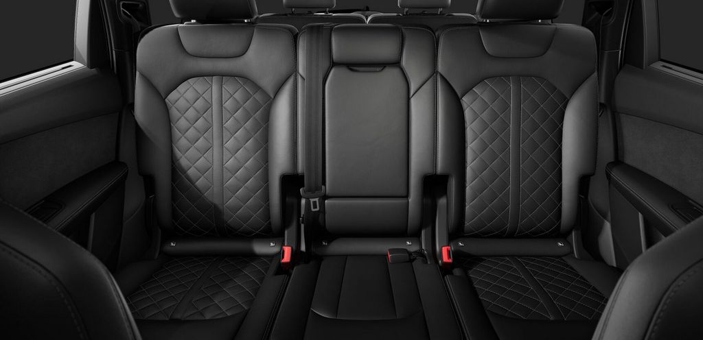 Audi SQ7 2025
