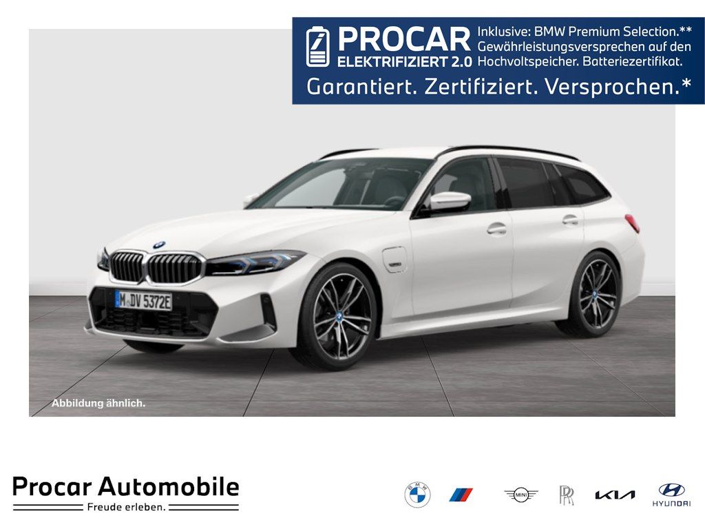 BMW 330 2023