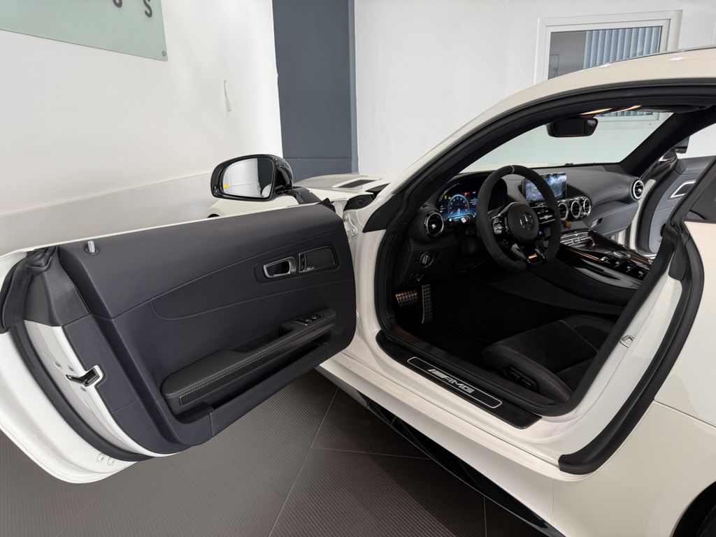 Mercedes-Benz AMG GT R 2020