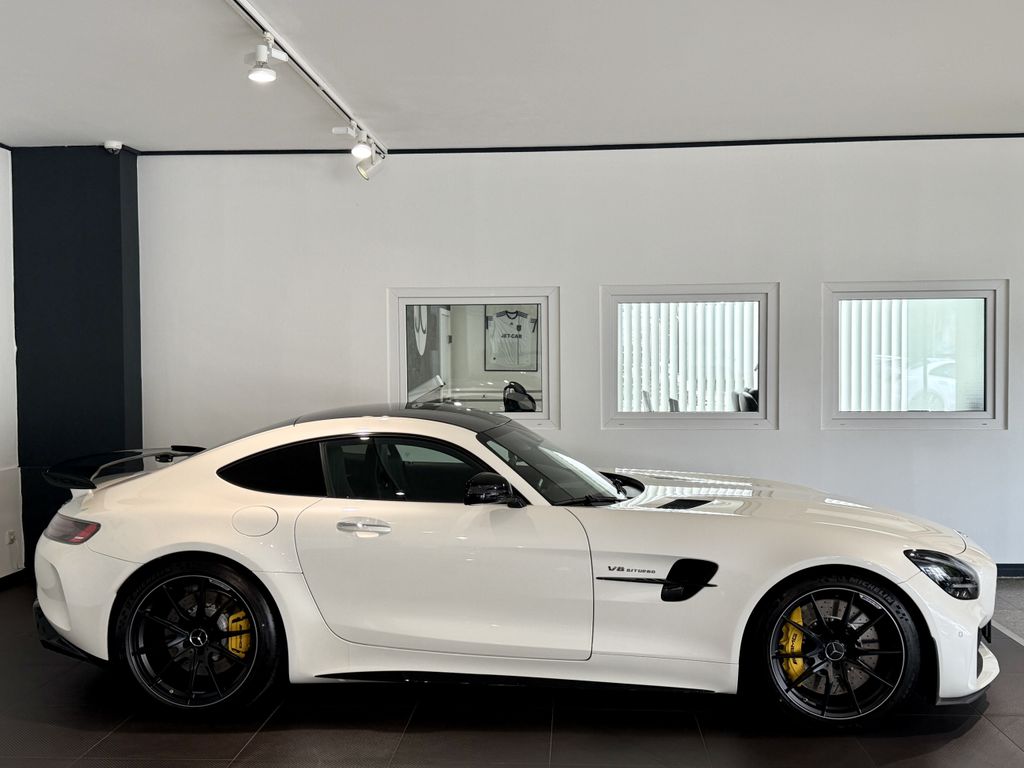 Mercedes-Benz AMG GT R 2020