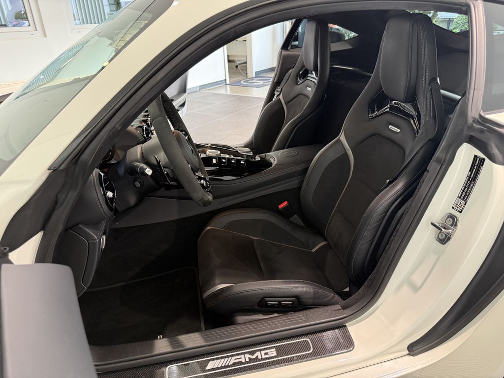 Mercedes-Benz AMG GT R 2020