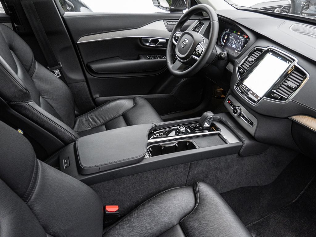 Volvo XC90 2023