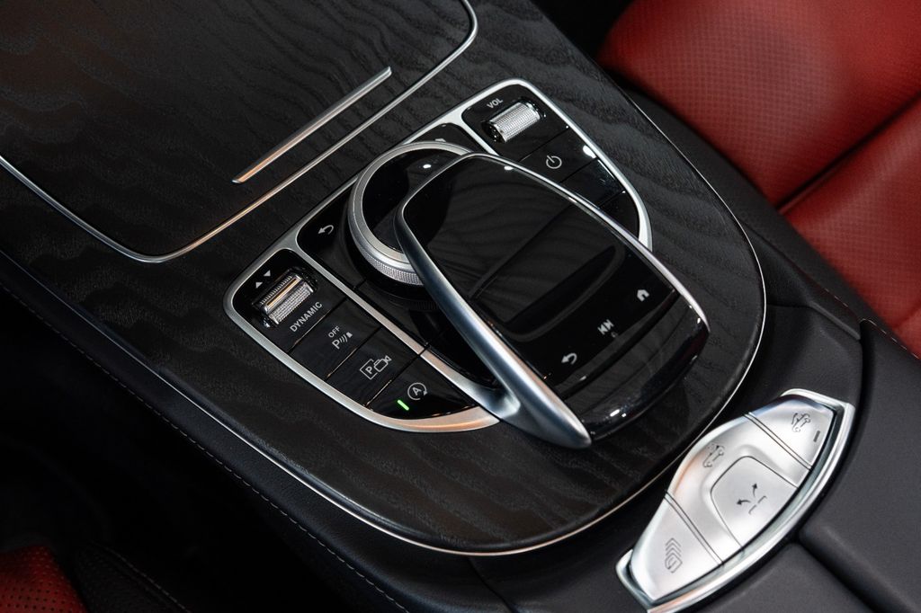 Mercedes-Benz E 400 2021