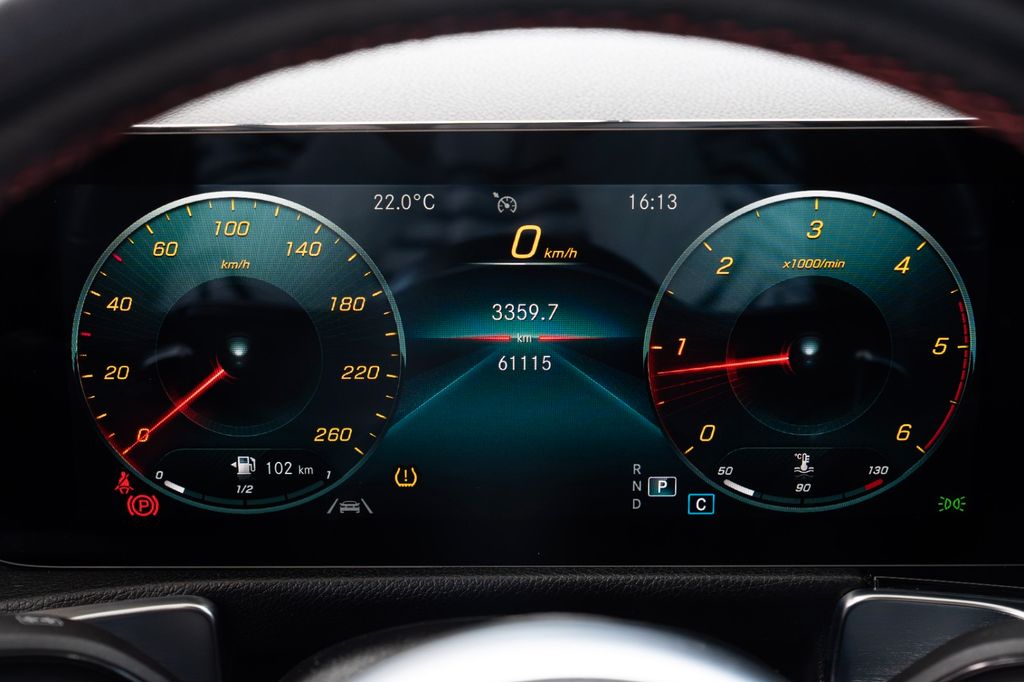 Mercedes-Benz GLB 200 2022