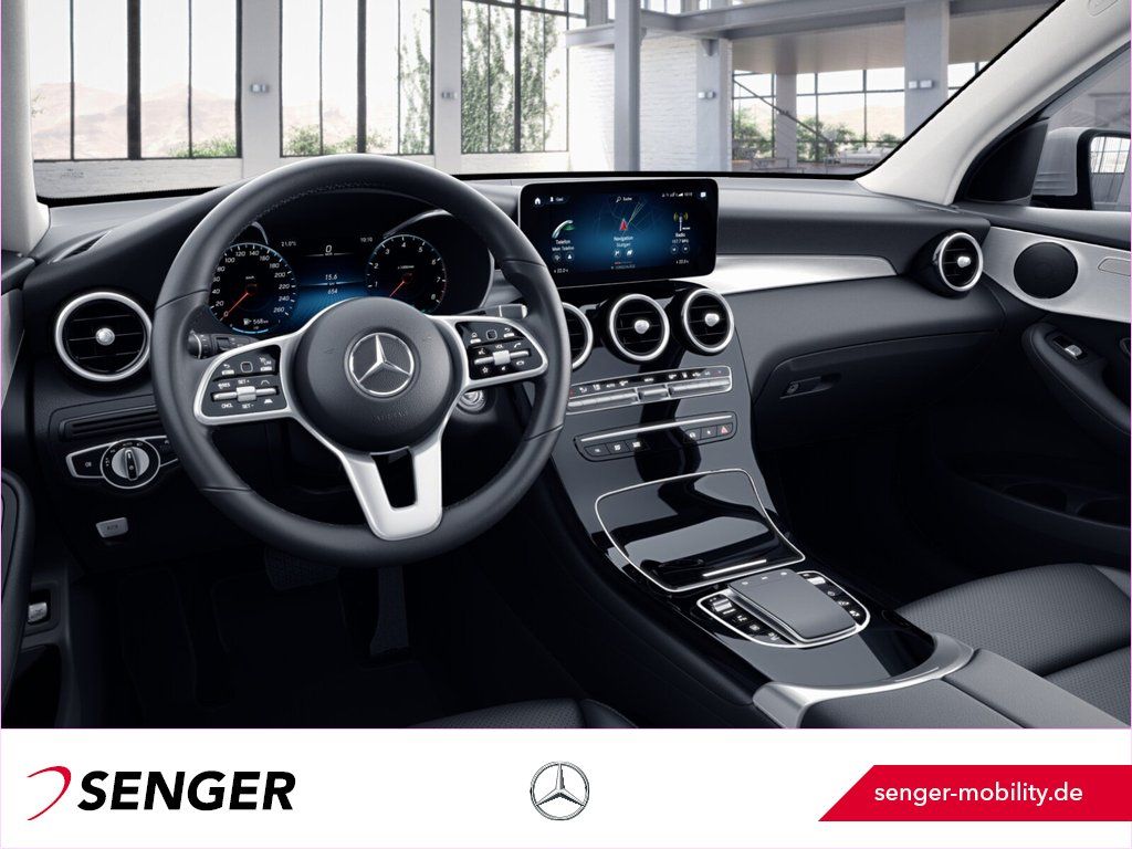 Mercedes-Benz GLC 300 2021