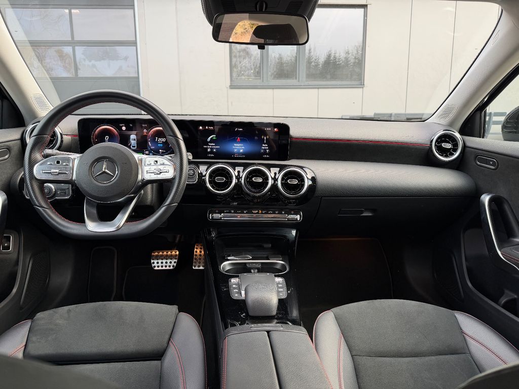 Mercedes-Benz A 250 2022