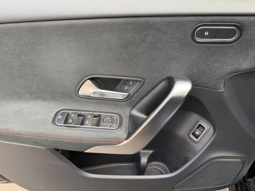 Mercedes-Benz A 250 2022